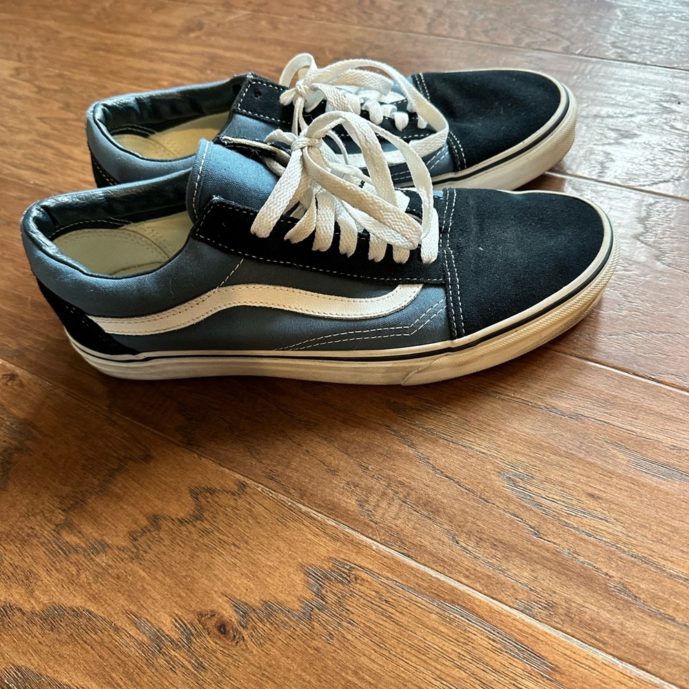 Men’s Vans Sneakers size 10